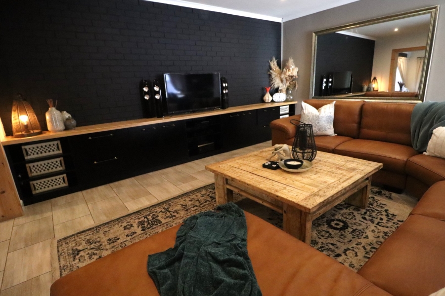 4 Bedroom Property for Sale in Sherwood Eastern Cape